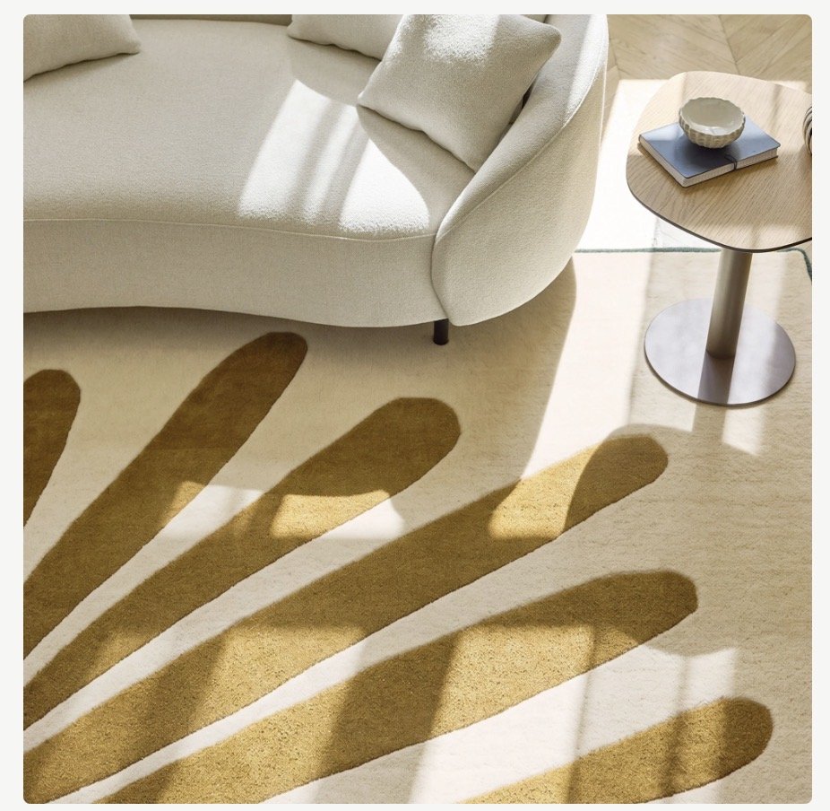 Tapis écru et moutarde